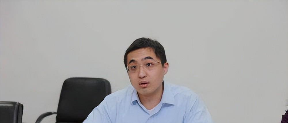 邓卓棣2016年最新动态，聚焦成长，展现新时代风采的魅力与力量