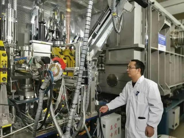 最新铀资源探索，小巷深处的隐藏宝藏与特色小店揭秘